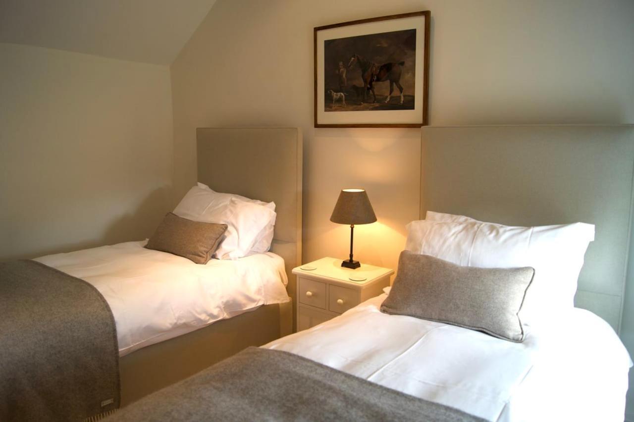 Two Rose Walk Cottage Cotswolds Moreton-in-Marsh 외부 사진